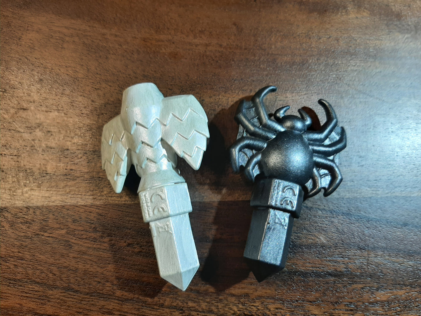 Metallic Light & Dark Trap (sold as a pair)