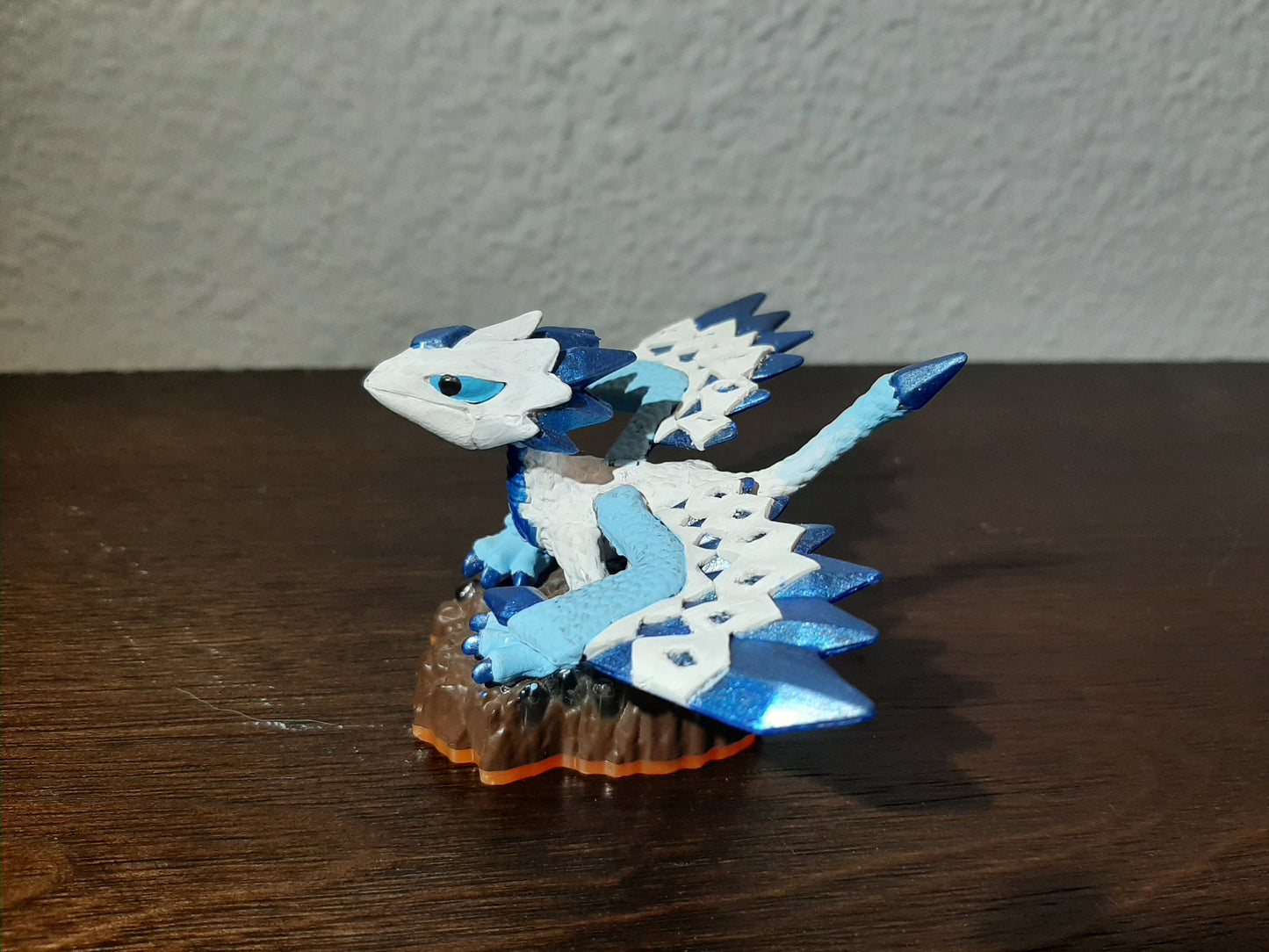 Snowflake Flashwing
