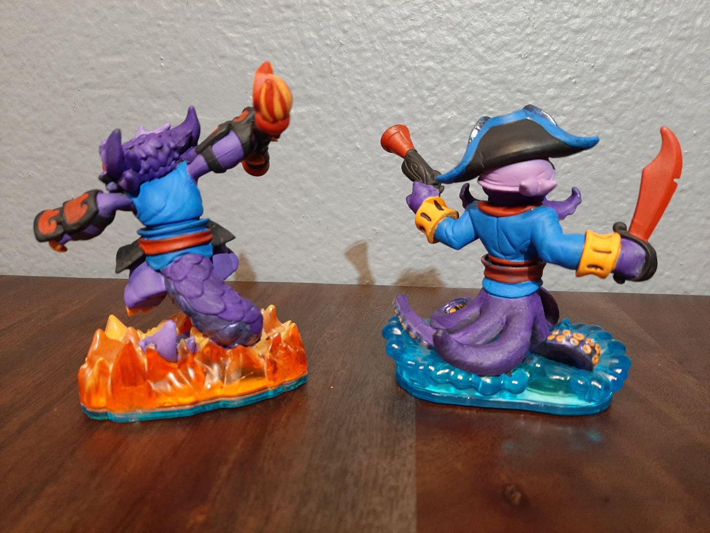 Monster Mixup Wash Buckler & Fire Kracken