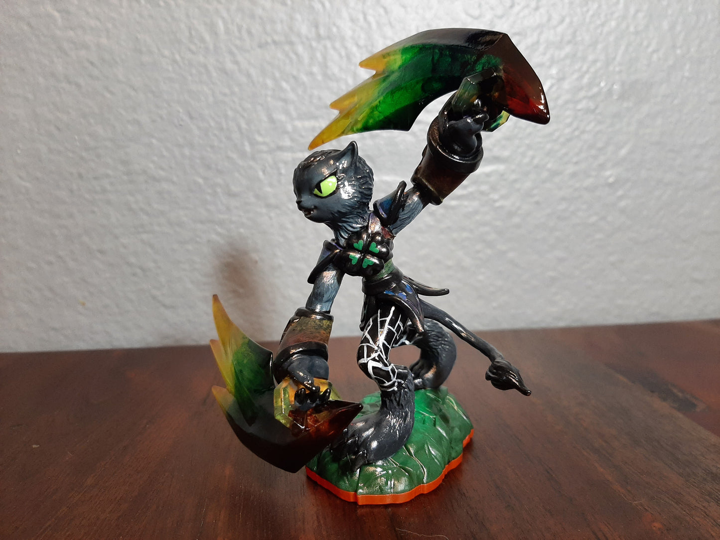 Twisted Tuff Luck